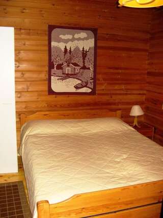 Дома для отпуска Коттедж на берегу живописного озера Керимяки Дом с 4 спальнями-78